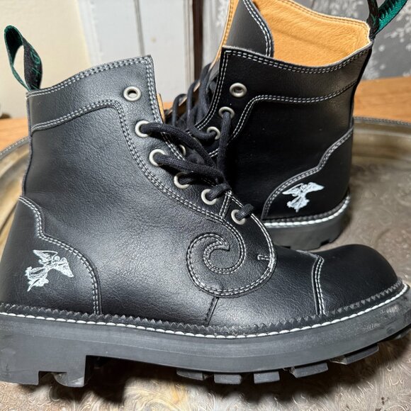 John Fluevog Vegan Derby Swirl Boots - Picture 5 of 8